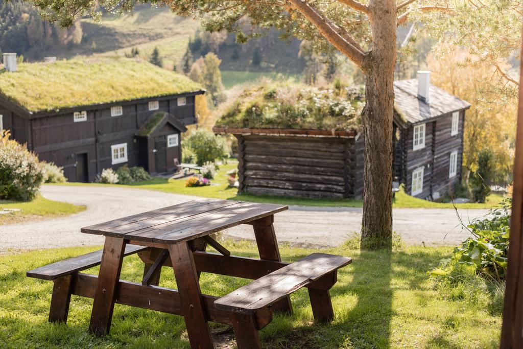 Nordre Ekre Gardshotell Vinstra Exterior foto